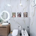 Apartment In Centro, Completamente Nuovo Biella