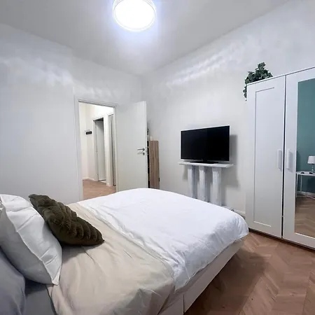 In Centro, Completamente Nuovo Appartement *