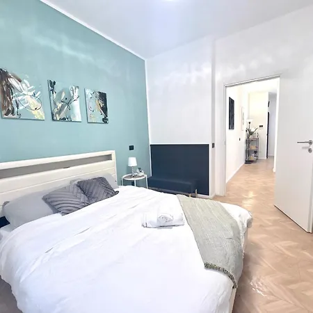 In Centro, Completamente Nuovo Apartamento *