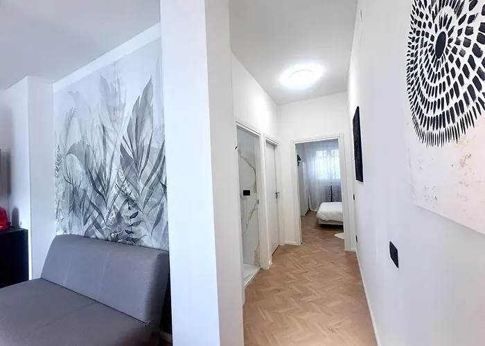 In Centro, Completamente Nuovo Apartment Biella