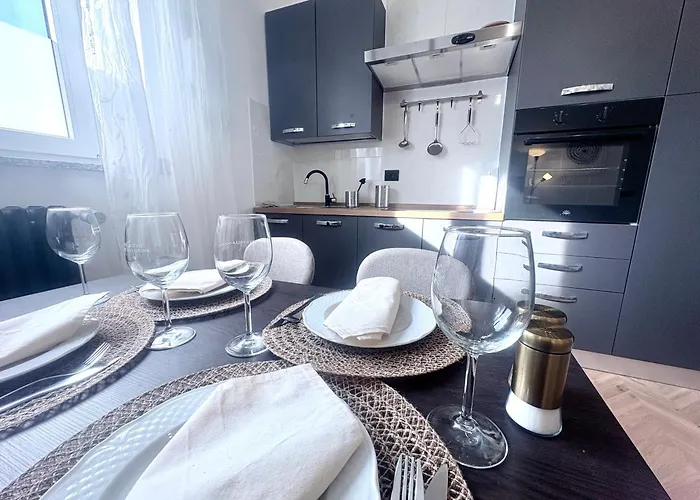 Apartment In Centro, Completamente Nuovo Biella